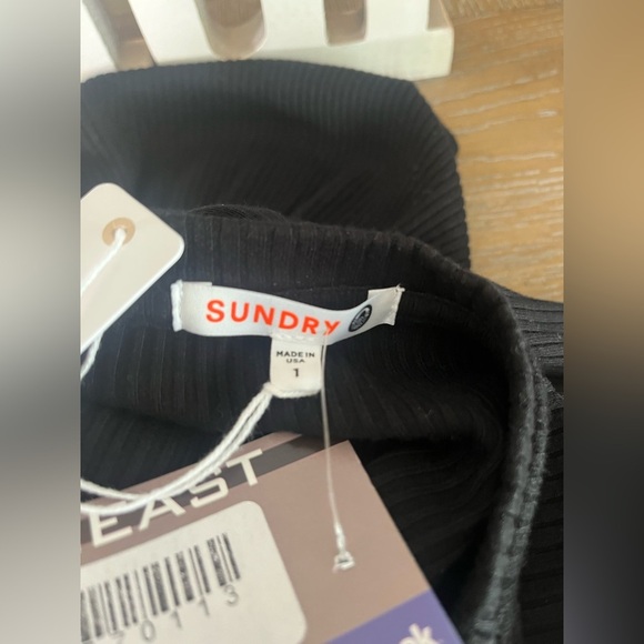 Sundry Black Long Sleeve Dress NWT - Picture 12 of 14